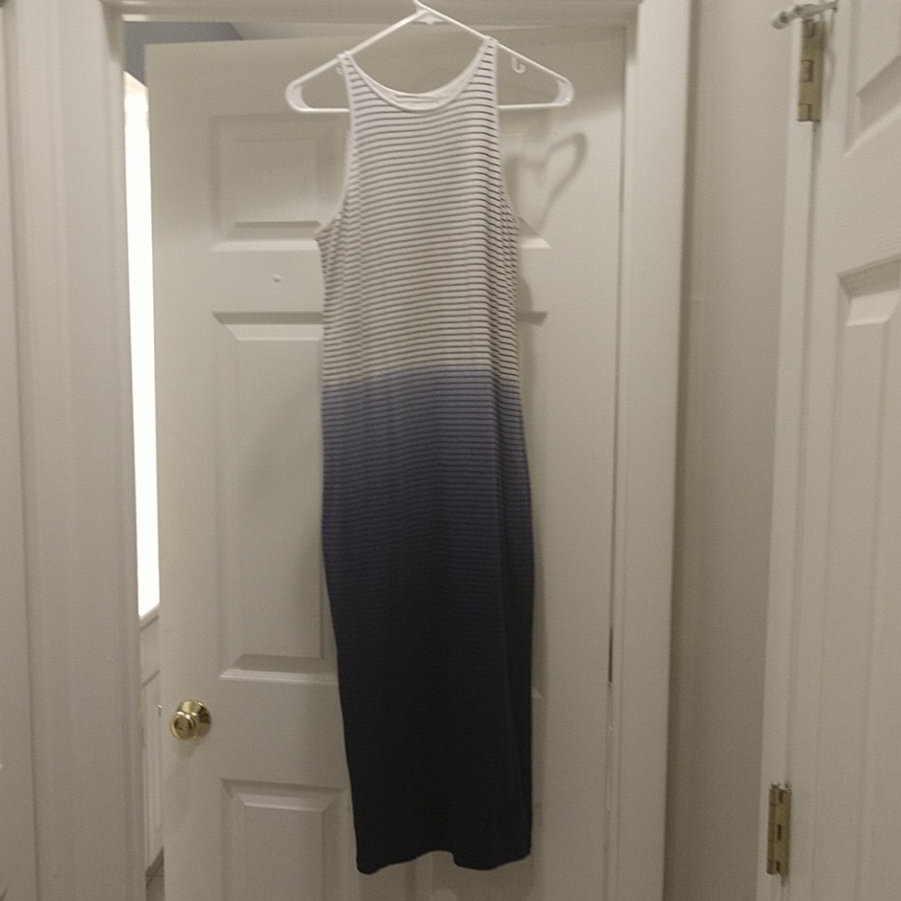 Fitted maxi
